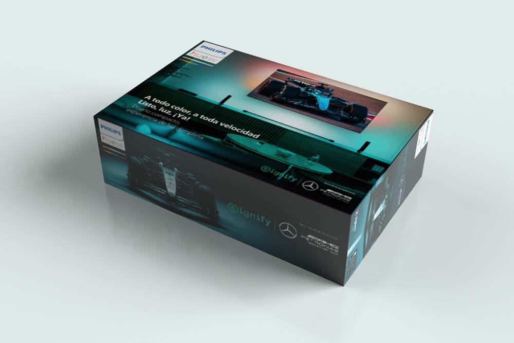 Pack-Focos-Hue.-Edicion-especial-Mercedes-Benmz-F1-artebox-packaging